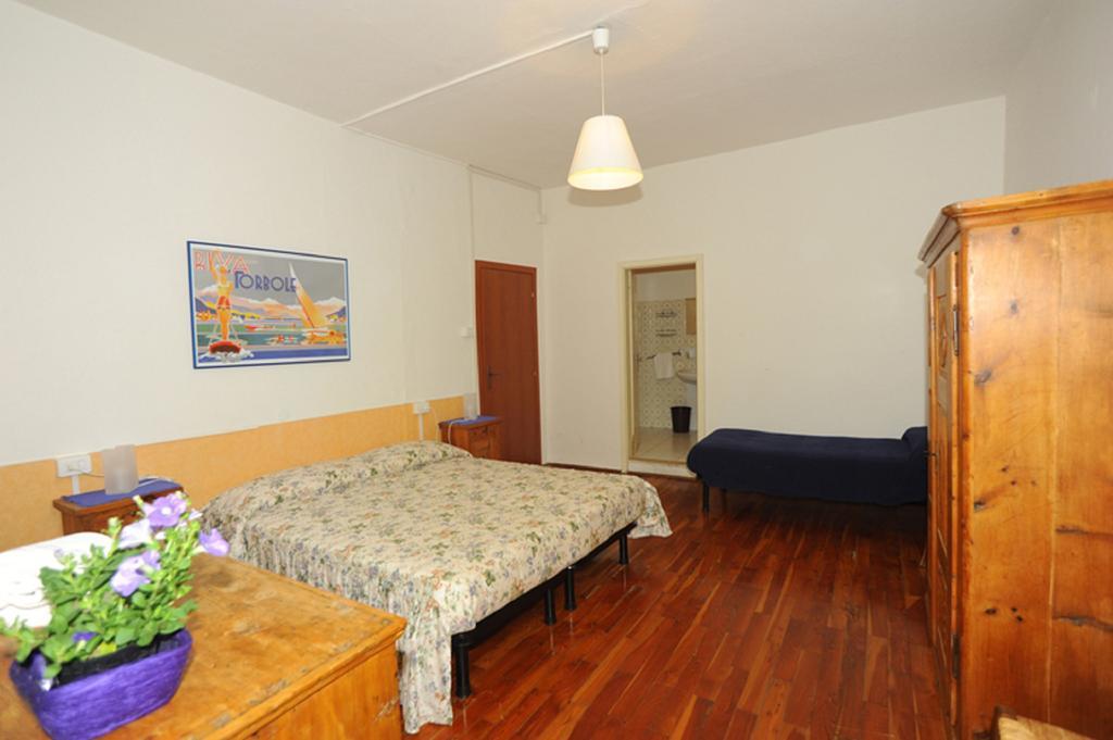 Albergo La Montanara Riva del Garda Ngoại thất bức ảnh